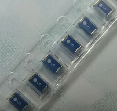 10 шт./лот RAINSUN AN3216-245 AN3216 2,4G 3 мм Bluetooth керамическая антенна SMD новый оригинальный
10 шт./лот RAINSUN AN3216-245 AN3216 2,4G 3 мм Bluetooth керамическая антенна SMD новый оригинальный