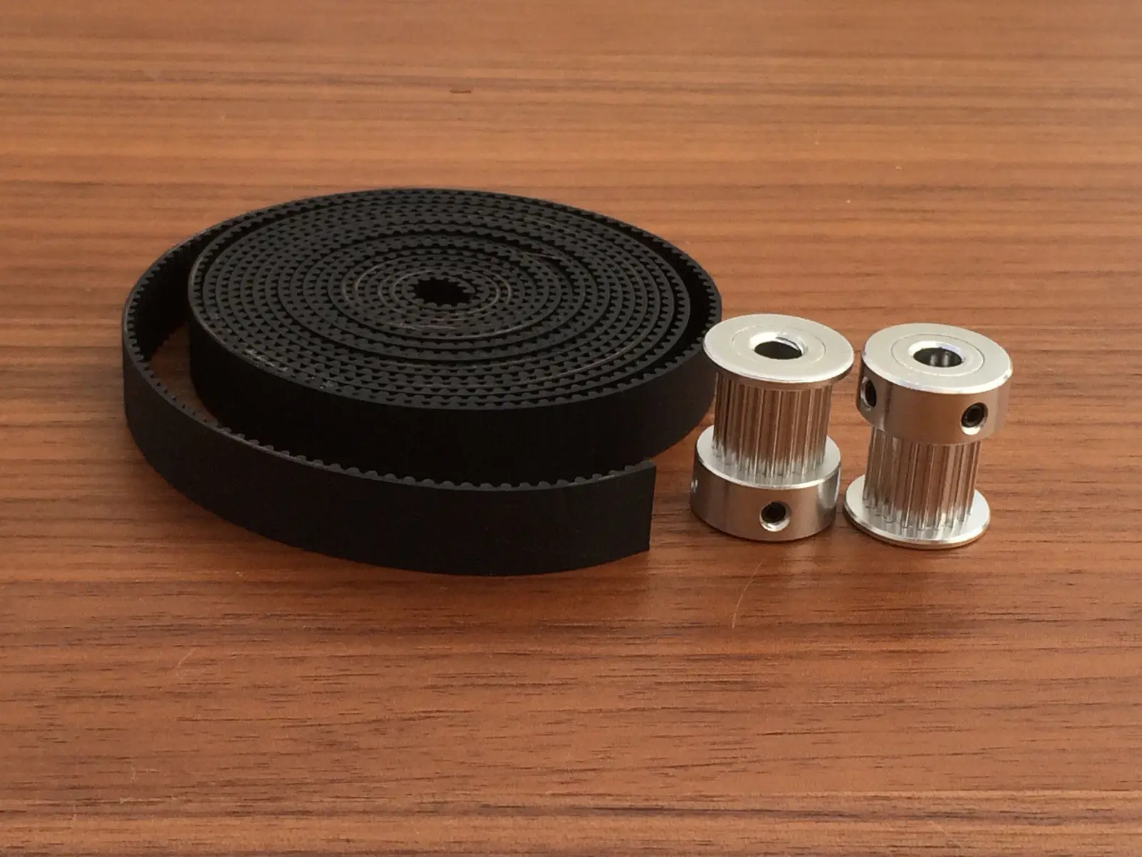 5M GT2 10mm Timing Belt + 2pcs 20 Teeth 5mm Bore Pulley 10mm Wide CNC / 3D Printer Part
5M GT2 10mm Timing Belt + 2pcs 20 Teeth 5mm Bore Pulley 10mm Wide CNC / 3D Printer Part