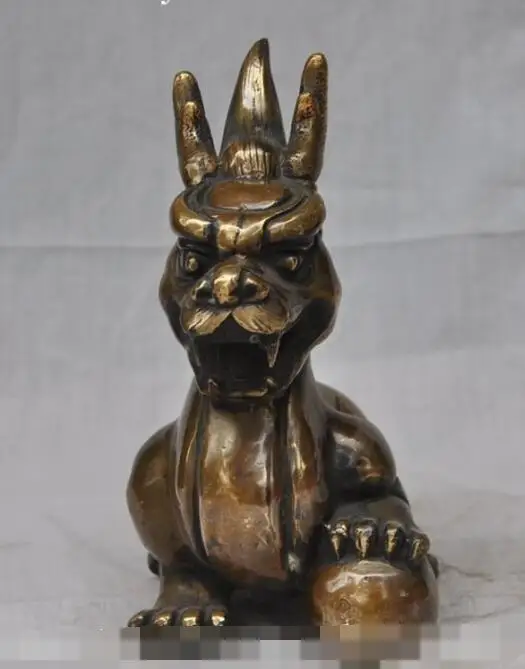S06816 7"chinese bronze Kirin Unicorn Brave troops Pixiu beast ball evil spirits statue
S06816 7"chinese bronze Kirin Unicorn Brave troops Pixiu beast ball evil spirits statue