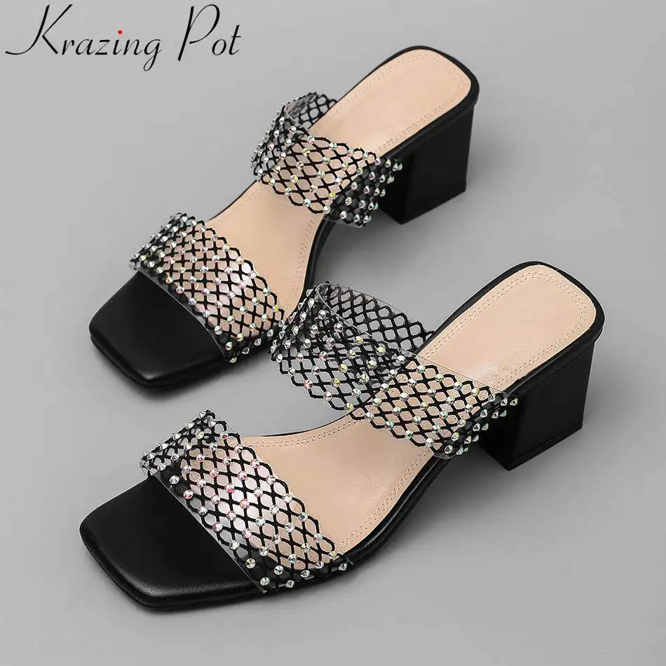 Krazing Pot vintage gladiator shoes concise glitter crystals decoration peep toe women mules chunky heels wedding sandals L32
Krazing Pot vintage gladiator shoes concise glitter crystals decoration peep toe women mules chunky heels wedding sandals L32