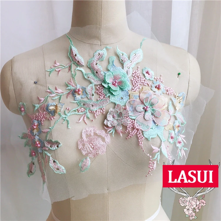 LASUI 33*28cm High-grade 2 colors 3D flowers beaded, sequined lace applique Diy evening dress handmade accessories 0276
LASUI 33*28cm High-grade 2 colors 3D flowers beaded, sequined lace applique Diy evening dress handmade accessories 0276
