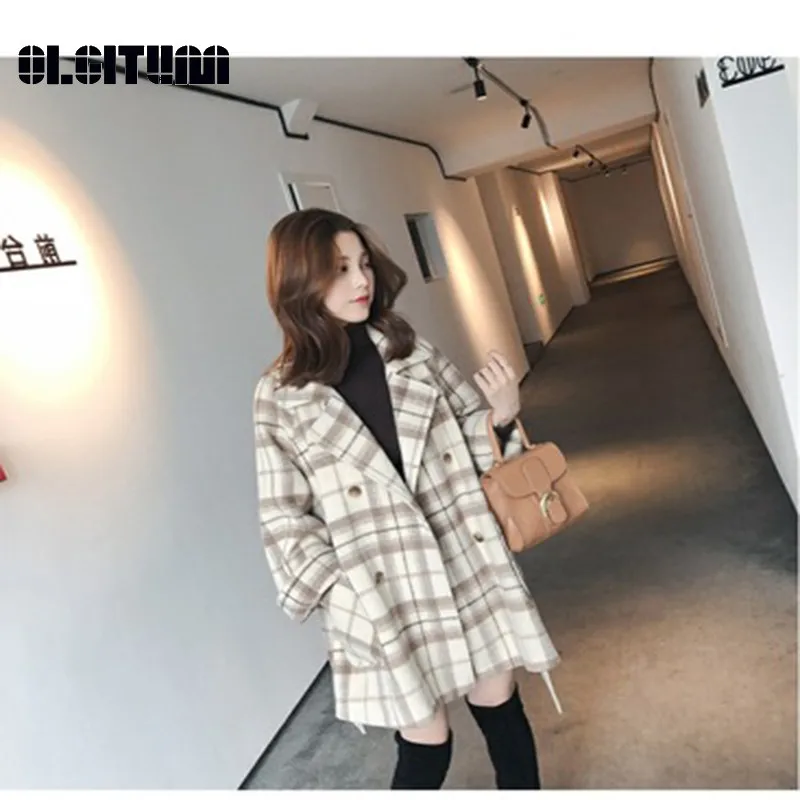 New 2018 Autumn and Winter Double-breasted Adjustable Waist Plaid Woolen Coat Female Loose Casual Coat
New 2018 Autumn and Winter Double-breasted Adjustable Waist Plaid Woolen Coat Female Loose Casual Coat
