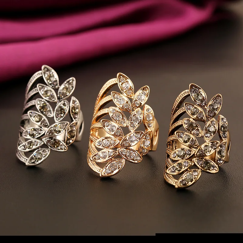 Female Vintage Crystal Rings For Women Jewelry Rhinestone Gold Silver Color Alloy Knuckle Rings Engagement Weeding Ring
Female Vintage Crystal Rings For Women Jewelry Rhinestone Gold Silver Color Alloy Knuckle Rings Engagement Weeding Ring