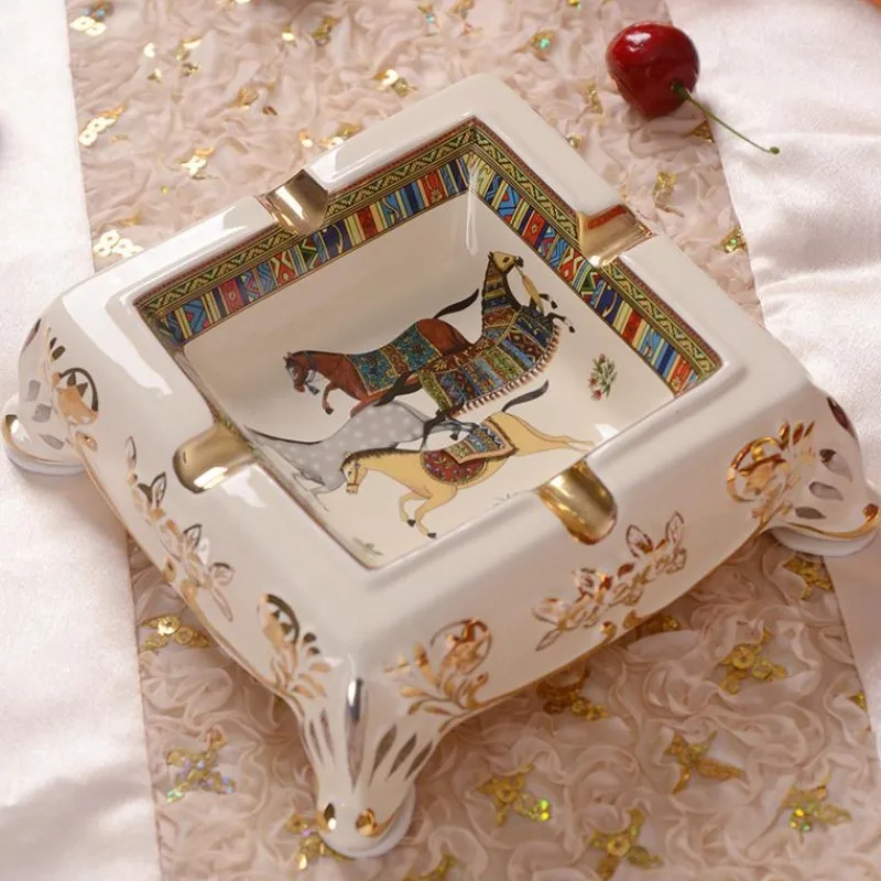 European Ceramic 4 Holder Round And Rectangular Cigar Art Horse Ashtray Room Smoke Cup Fashion Home Accessories KTV Decor R1997
European Ceramic 4 Holder Round And Rectangular Cigar Art Horse Ashtray Room Smoke Cup Fashion Home Accessories KTV Decor R1997