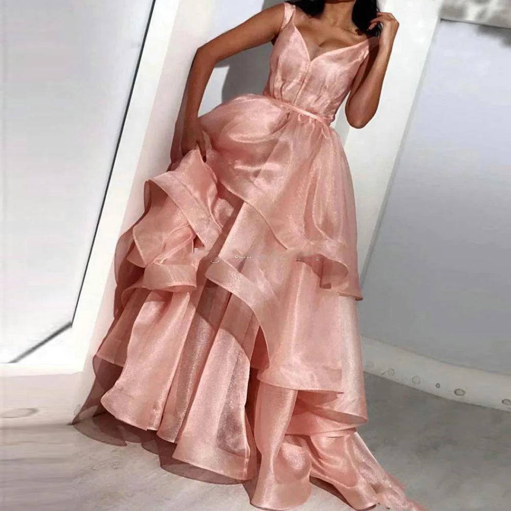 V Neck Organza Layers Prom Dresses Long Blush Pink Evening Dress Ruffles Floor Length Party Gowns Plus Size Cheap
V Neck Organza Layers Prom Dresses Long Blush Pink Evening Dress Ruffles Floor Length Party Gowns Plus Size Cheap