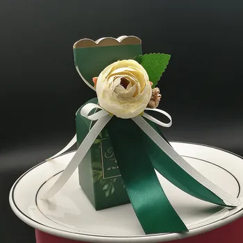 2018 New Romantic Dark Green Chocolates Candy Boxes Come with Flowers for Wedding Event Party Favor Gifts Storage 20pcs/lot
2018 New Romantic Dark Green Chocolates Candy Boxes Come with Flowers for Wedding Event Party Favor Gifts Storage 20pcs/lot