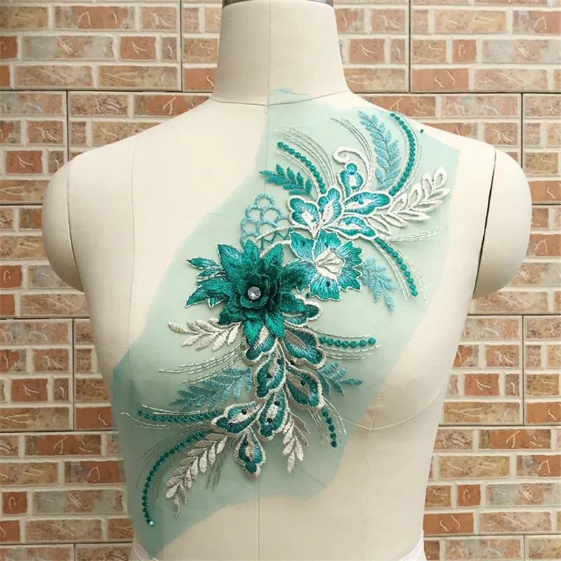 1Piece DIY Craft 3D Flower Green Lace Appliques 36*16cm Embroidery Lace Trim Fabric Cloth Sewing Patchwork For Wedding Dress
1Piece DIY Craft 3D Flower Green Lace Appliques 36*16cm Embroidery Lace Trim Fabric Cloth Sewing Patchwork For Wedding Dress