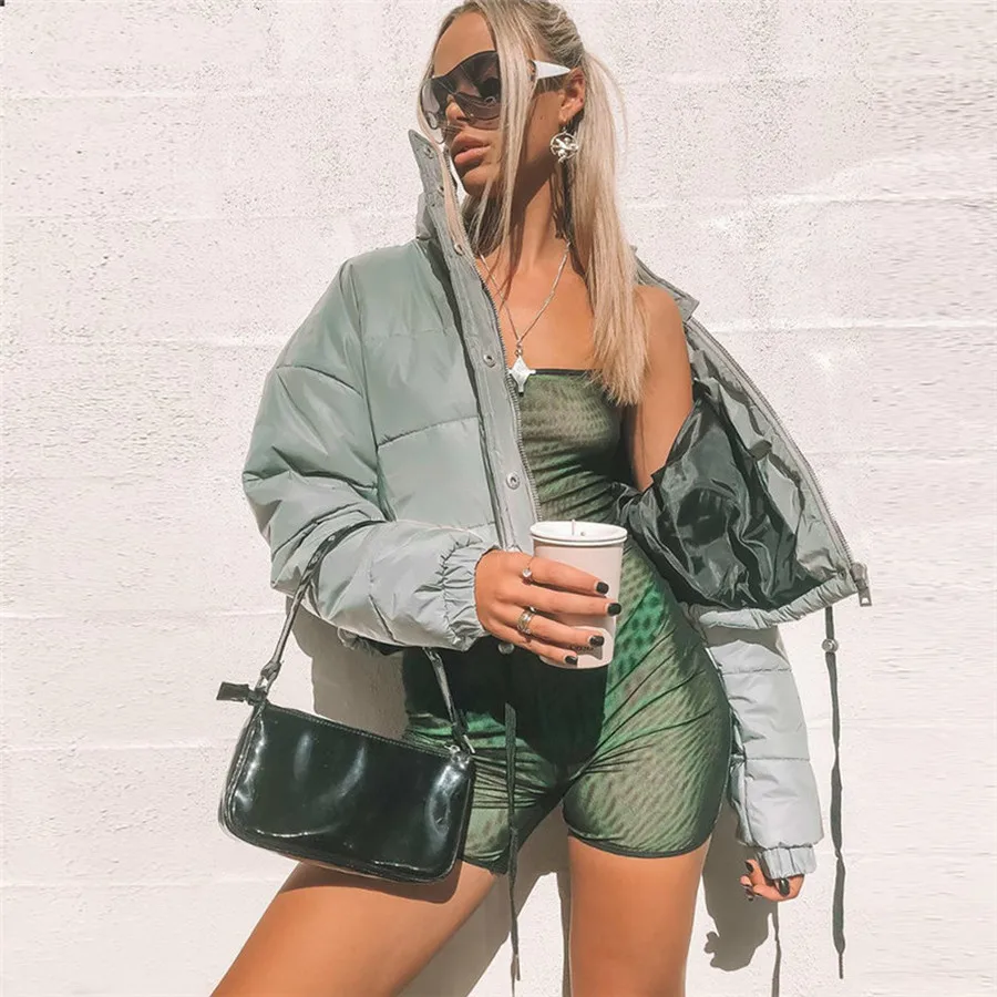 Women Fashion Winter Short Warm Coat Gray Color Reflective Short Jacket New Ladies Parka Winter Coats Outwear Puffer Jacket
Women Fashion Winter Short Warm Coat Gray Color Reflective Short Jacket New Ladies Parka Winter Coats Outwear Puffer Jacket