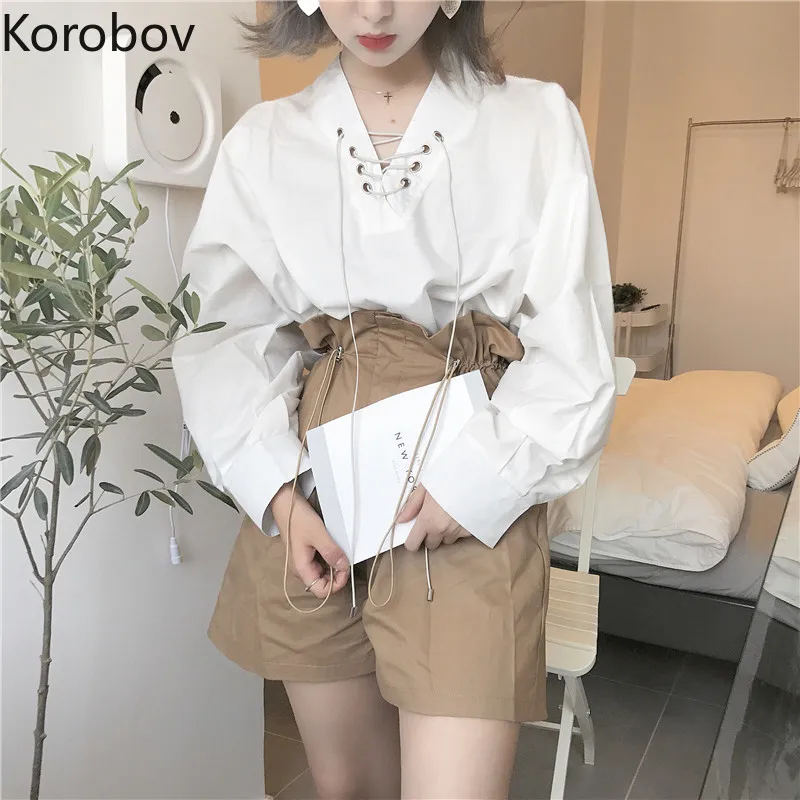 Korobov Summer Women Two Piece Outfits V Neck Lacing Vintage Blouse and Drawstring High Waist Elastics Shorts 2 piece set 77702
Korobov Summer Women Two Piece Outfits V Neck Lacing Vintage Blouse and Drawstring High Waist Elastics Shorts 2 piece set 77702