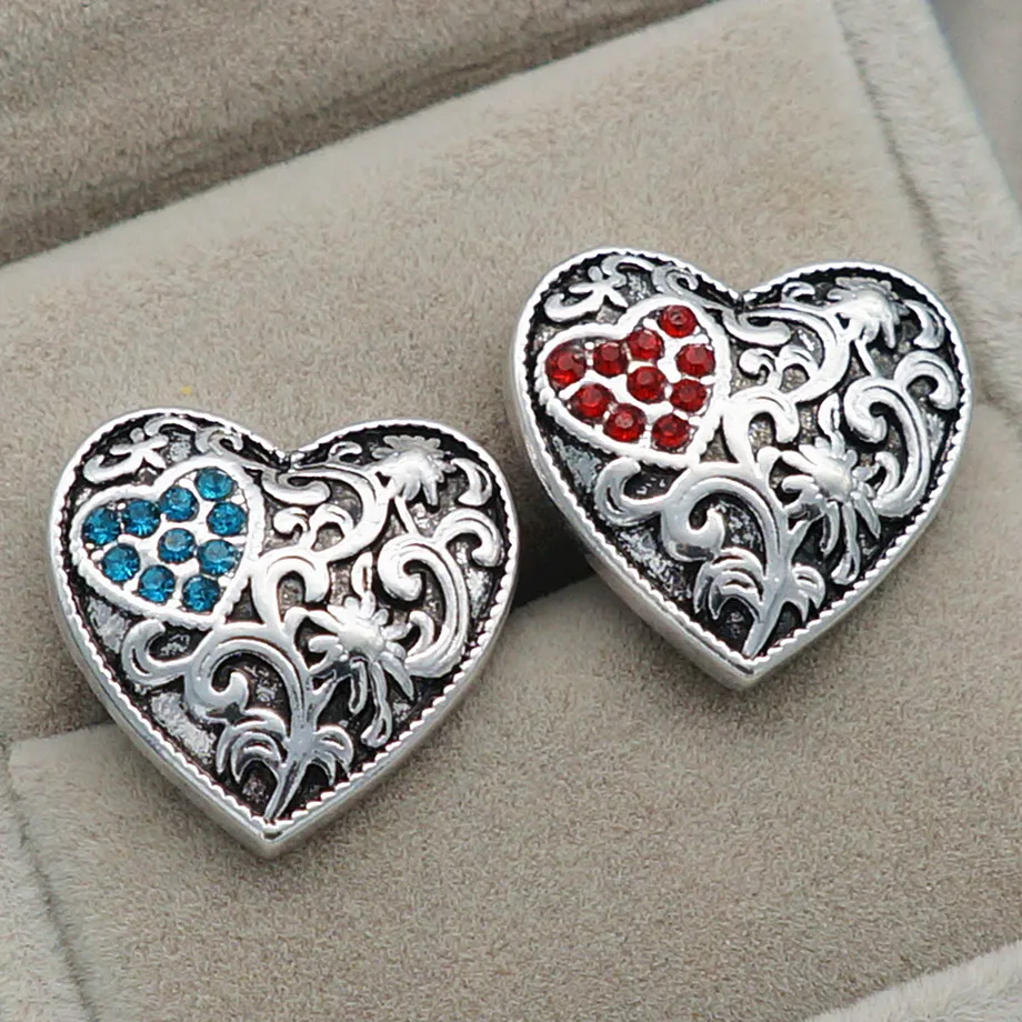 Fashion beauty heart rhinestone pattern 18MM snap buttons fit snap bracelet snap jewelry wholesale KZ2087
Fashion beauty heart rhinestone pattern 18MM snap buttons fit snap bracelet snap jewelry wholesale KZ2087