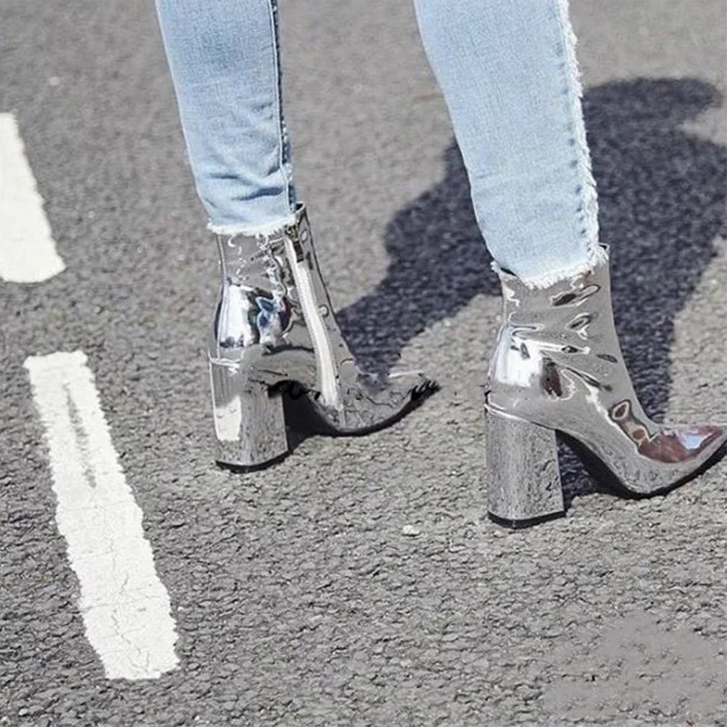 Boussac Patent Leather Bling Ankle Boots For Women Pointed Toe Silver Women Boots Short Plush Martin Boots Shoes Women SWE0208
Boussac Patent Leather Bling Ankle Boots For Women Pointed Toe Silver Women Boots Short Plush Martin Boots Shoes Women SWE0208