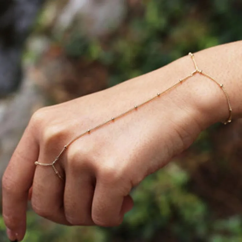 Summer Finger link bracelet Bracelet For Women Simple copper beads Bracelet wholesale
Summer Finger link bracelet Bracelet For Women Simple copper beads Bracelet wholesale