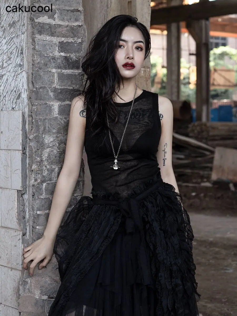 Cakucool 2019 dark black semi-woven knit stitching sexy slim black sleeveless female dress
Cakucool 2019 dark black semi-woven knit stitching sexy slim black sleeveless female dress