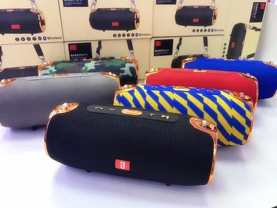 Pro1+ Wireless Bluetooth Speaker Strap Portable HiFi1+1 Subwoofer Support U disk TF
Pro1+ Wireless Bluetooth Speaker Strap Portable HiFi1+1 Subwoofer Support U disk TF