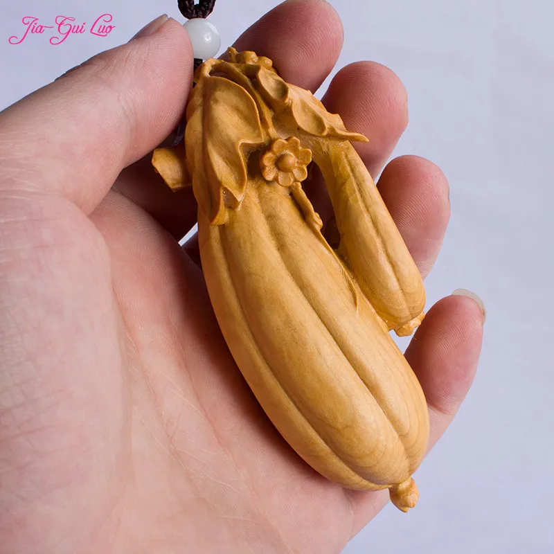 JIA-GUI LUO Boxwood carving loofah carving pendant decoration wooden crafts home decoration gifts A005
JIA-GUI LUO Boxwood carving loofah carving pendant decoration wooden crafts home decoration gifts A005