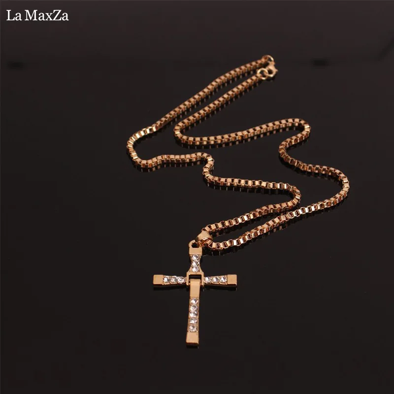 Hip Hop Alloy Gold Color Cross Pendant Necklace Religious Iced Out Rhinestone Crucfix Necklace Jewely For Men Free Cuban Chain
Hip Hop Alloy Gold Color Cross Pendant Necklace Religious Iced Out Rhinestone Crucfix Necklace Jewely For Men Free Cuban Chain