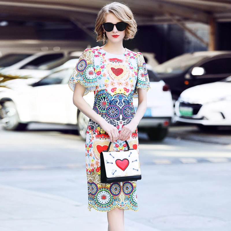 High Quality Elegant Women Runway Style Flare Sleeve Sweet Pattern Printing Heart Beading Summer Fashion Straight Slim Dress
High Quality Elegant Women Runway Style Flare Sleeve Sweet Pattern Printing Heart Beading Summer Fashion Straight Slim Dress
