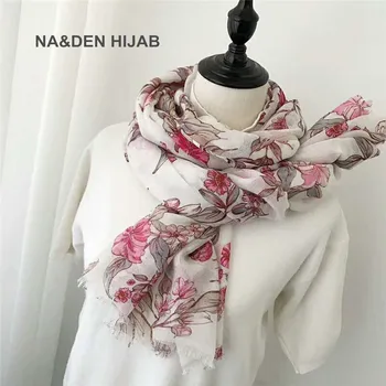 New design plain Simple but elegant scarf shawl women viscose cotton scarf fashion print Decorated shawls 10pcs/lot fast ship
New design plain Simple but elegant scarf shawl women viscose cotton scarf fashion print Decorated shawls 10pcs/lot fast ship