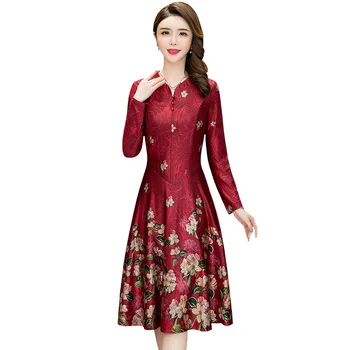 High quality Embroidered Long sleeve Dresses Women 2019 Spring Party Dresses Plus size 5XL Middle-aged Female Maxi Dresses A2819
High quality Embroidered Long sleeve Dresses Women 2019 Spring Party Dresses Plus size 5XL Middle-aged Female Maxi Dresses A2819