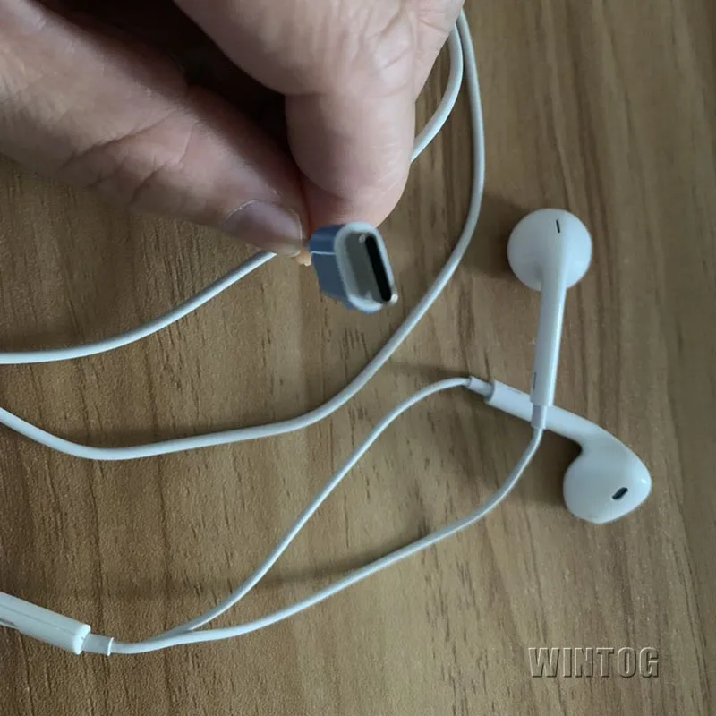 200 PCS High Quality Type C Earphone White Color Earbuds 1.2m for Samsung S10 S10e S10 Plus for Huawei Smartphones By Free DHL
200 PCS High Quality Type C Earphone White Color Earbuds 1.2m for Samsung S10 S10e S10 Plus for Huawei Smartphones By Free DHL