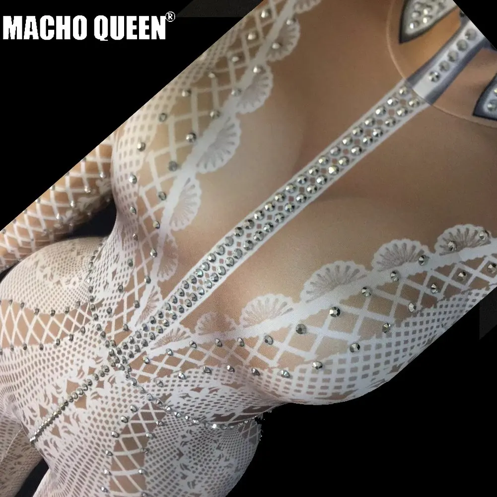 Drag Queen Costumes Stage Dance Wear White Lace Rhinestone Bodysuit Nighclub Party Singer Dancer Stage Performance Clothes
Drag Queen Costumes Stage Dance Wear White Lace Rhinestone Bodysuit Nighclub Party Singer Dancer Stage Performance Clothes