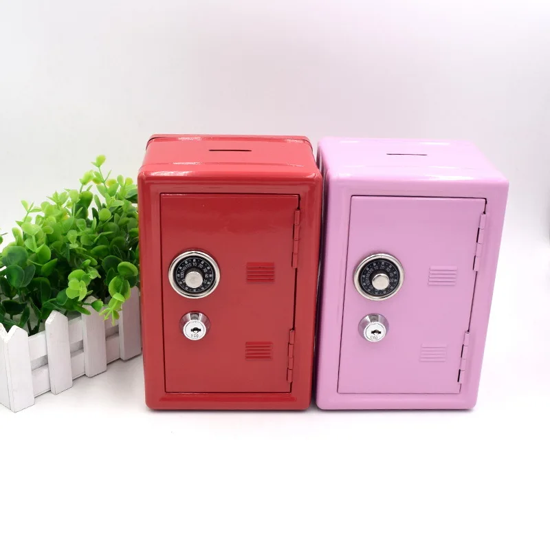Mini Metal Code Case Safe Box Money Bank Saving Box with Key Creative Children's Storage 18 Cm Piggy Bank Holiday Gift
Mini Metal Code Case Safe Box Money Bank Saving Box with Key Creative Children's Storage 18 Cm Piggy Bank Holiday Gift