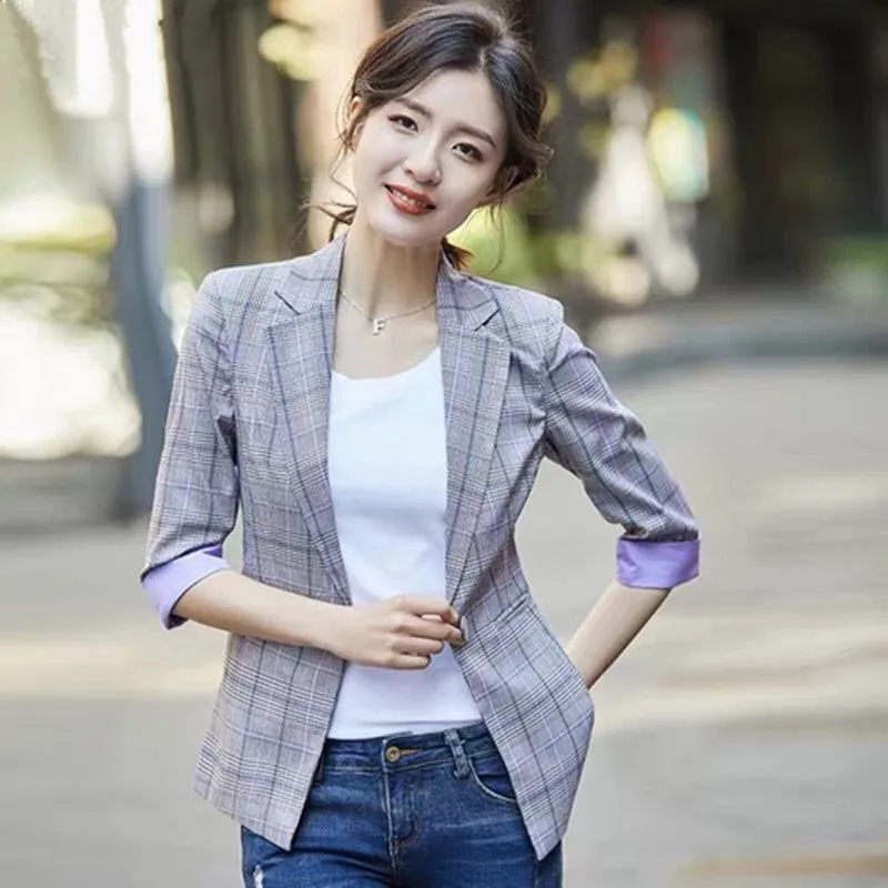 Autumn New Arrival Runway Lattice pattern Women Casual Striped Half Sleeve Single Button Jacket Office Elegant Fashion Coats
Autumn New Arrival Runway Lattice pattern Women Casual Striped Half Sleeve Single Button Jacket Office Elegant Fashion Coats