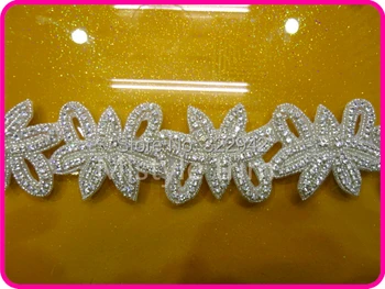Free shipping wholesale applique rhinestone flower bridal beaded motif bridal sewing rhinestone bridal applique
Free shipping wholesale applique rhinestone flower bridal beaded motif bridal sewing rhinestone bridal applique