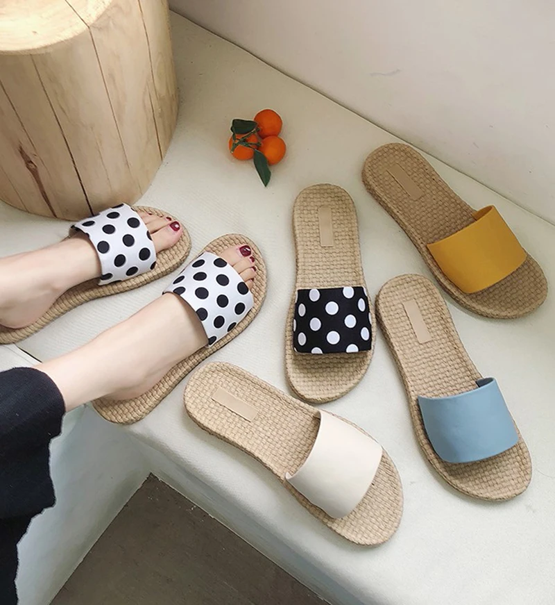 2019 Summer Women Slippers Hemp insole Slides Woman Shoes Dot Slipper Candy Color flip flops Ladies Slide Home Slipper 7468
2019 Summer Women Slippers Hemp insole Slides Woman Shoes Dot Slipper Candy Color flip flops Ladies Slide Home Slipper 7468
