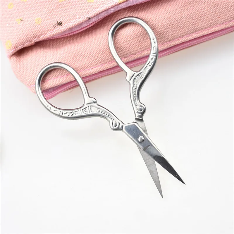 Small Cross Stitch Scissors Gold Silver Color Embroidery Sewing Scissors Women Tailors Handcraft Scissors DIY Tool Accessories (4)