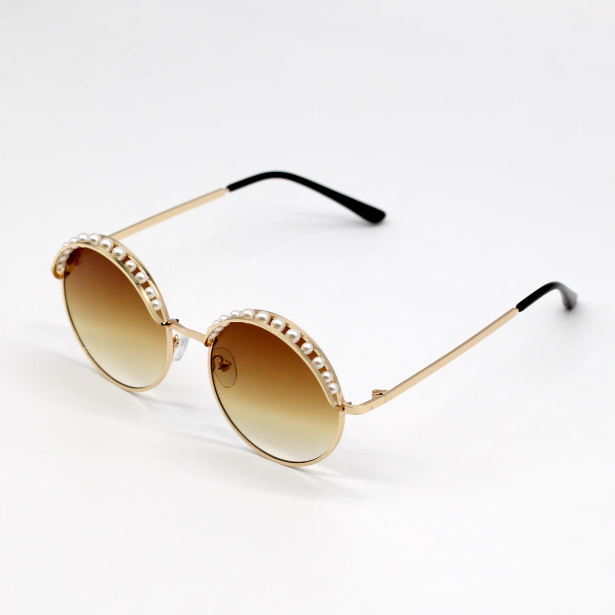 Fashion pearl sunglasses popular glasses 4 colors holiday vacation beach sea glasses with bag for women 1 piece N98
Fashion pearl sunglasses popular glasses 4 colors holiday vacation beach sea glasses with bag for women 1 piece N98