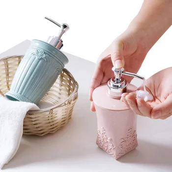 400ML Soap Shower Gel Pressing Refillable Carved Plastic Cream Lotion Dispenser Bottles Container for Cosmetic Shampoo Liquid
400ML Soap Shower Gel Pressing Refillable Carved Plastic Cream Lotion Dispenser Bottles Container for Cosmetic Shampoo Liquid