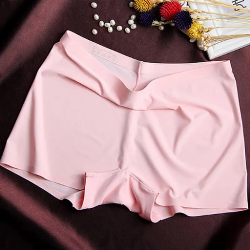 Women's Ice Silk Safety Shorts Invisible Seamless Boxer Briefs Underwear Boyshort
Women's Ice Silk Safety Shorts Invisible Seamless Boxer Briefs Underwear Boyshort