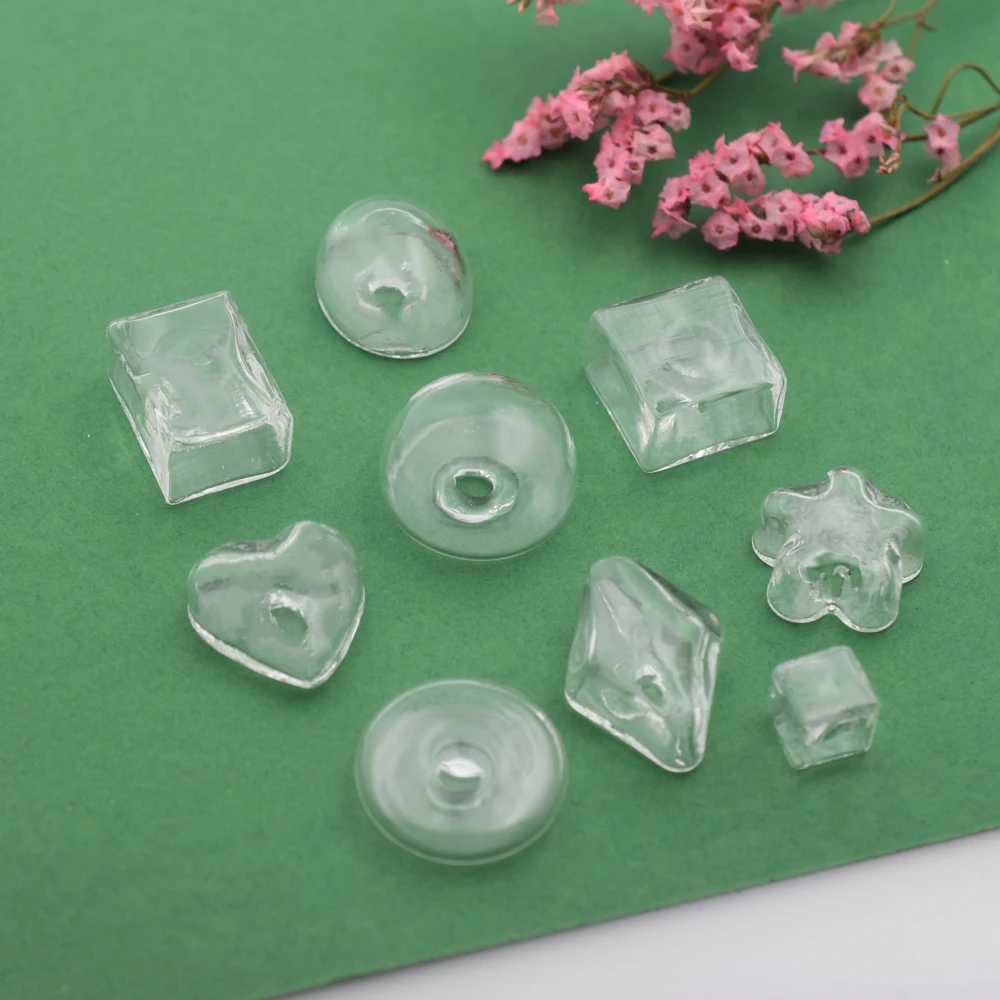 5pieces Glass bubble glass globe vial glass bottle cover handmade jewelry findings for ring different shapes to select
5pieces Glass bubble glass globe vial glass bottle cover handmade jewelry findings for ring different shapes to select
