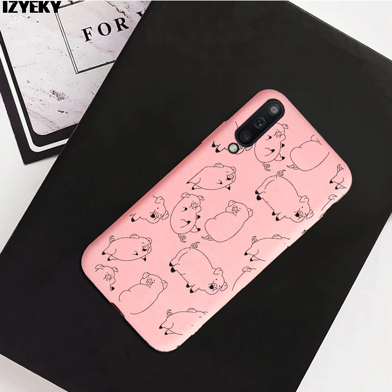 IZYEKY Cute Silicone cover Case For Samsung galaxy A50 A30 A10 A20 A20e A40 A60 A70 M10 M20 M30 S8 Plus S7 edge animal pig Coque
IZYEKY Cute Silicone cover Case For Samsung galaxy A50 A30 A10 A20 A20e A40 A60 A70 M10 M20 M30 S8 Plus S7 edge animal pig Coque