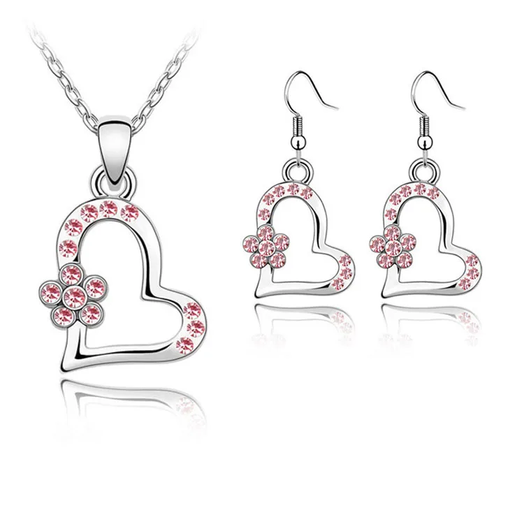 Fashion Wholesale Austria crystal women Beautiful flowers Heart shape pendant necklace/earrings wedding Jewelry Sets
Fashion Wholesale Austria crystal women Beautiful flowers Heart shape pendant necklace/earrings wedding Jewelry Sets