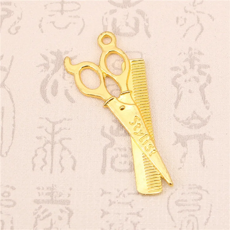 5pcs Antique Gold barber scissor comb stylist Charms Pendant For DIY Jewelry Making
5pcs Antique Gold barber scissor comb stylist Charms Pendant For DIY Jewelry Making
