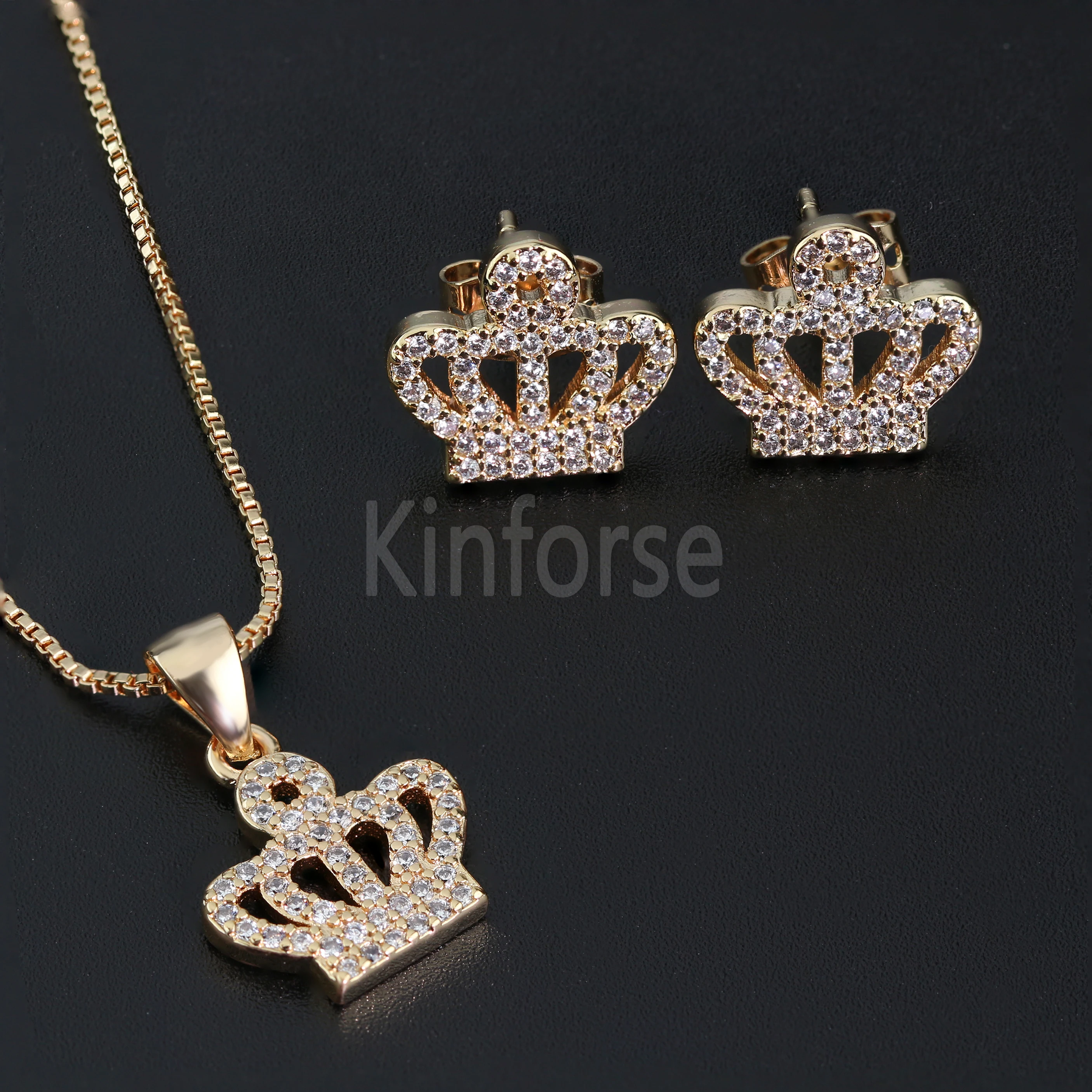 Kinforse Crown Bridal Jewelry Set Micro CZ Zirconia Pave Necklace Earrings Set for Wedding Party Women Fashion Jewelry SQM007564
Kinforse Crown Bridal Jewelry Set Micro CZ Zirconia Pave Necklace Earrings Set for Wedding Party Women Fashion Jewelry SQM007564
