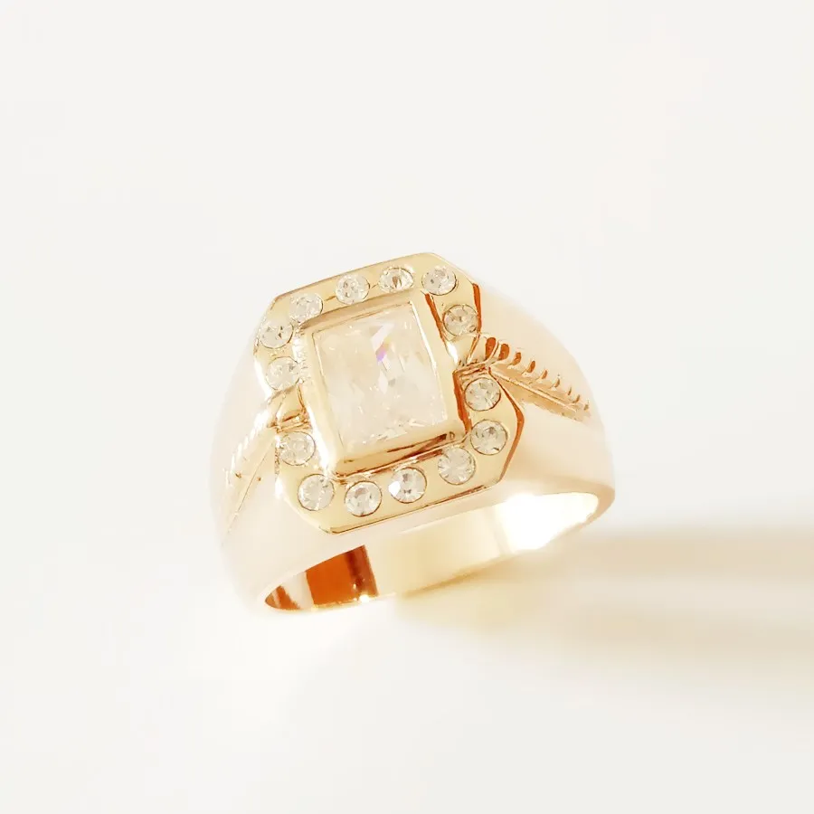 1 Piece 585 Rose Gold Color Jewelry Trendy Square White Natural Stone Boy Vintage Zircon Jewelry Fashion Wedding Men Rings
1 Piece 585 Rose Gold Color Jewelry Trendy Square White Natural Stone Boy Vintage Zircon Jewelry Fashion Wedding Men Rings
