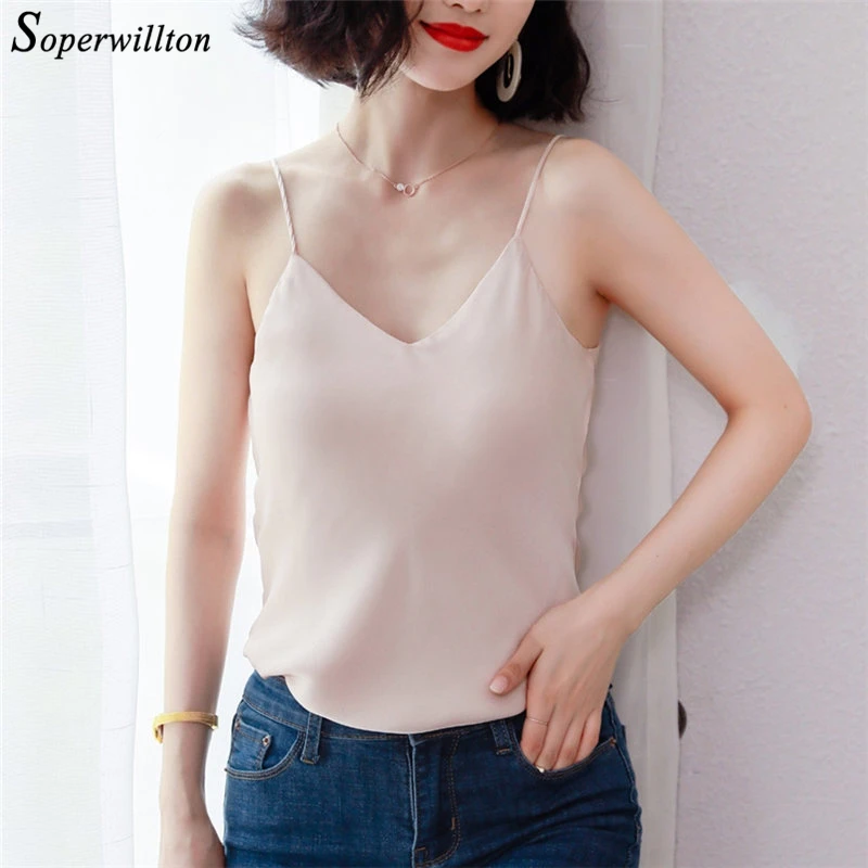Solid Strap Top Women Halter V Neck Basic Cami Sleeveless Satin Silk Tank Tops Women'S Summer Camisole double-deck High Quality 
Solid Strap Top Women Halter V Neck Basic Cami Sleeveless Satin Silk Tank Tops Women'S Summer Camisole double-deck High Quality