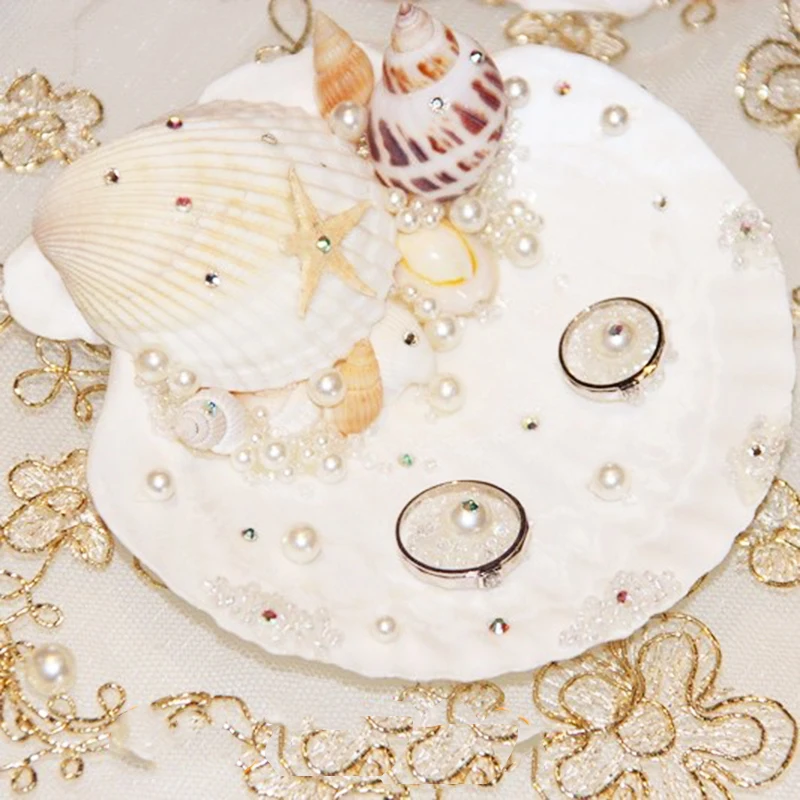 Free shipping 1pcs Marin shell pearl Photo props engagement proposal marriage wedding decoration finished Handmade ring pillow
Free shipping 1pcs Marin shell pearl Photo props engagement proposal marriage wedding decoration finished Handmade ring pillow