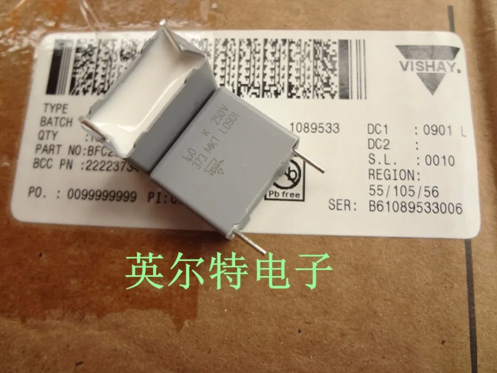 Original new 100% MKT373 series film capacitor 1UF250V 105/250V foot distance 15mm (Inductor)
Original new 100% MKT373 series film capacitor 1UF250V 105/250V foot distance 15mm (Inductor)