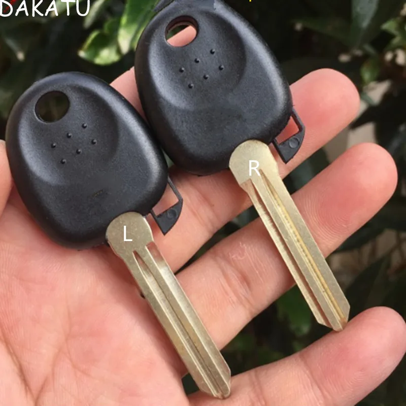 DAKATU Replacement Ignition Transponder Key Shell For Hyundai Coupe Tucson Elantra Accent Santa Fe i10 Car Key Case Shell
DAKATU Replacement Ignition Transponder Key Shell For Hyundai Coupe Tucson Elantra Accent Santa Fe i10 Car Key Case Shell