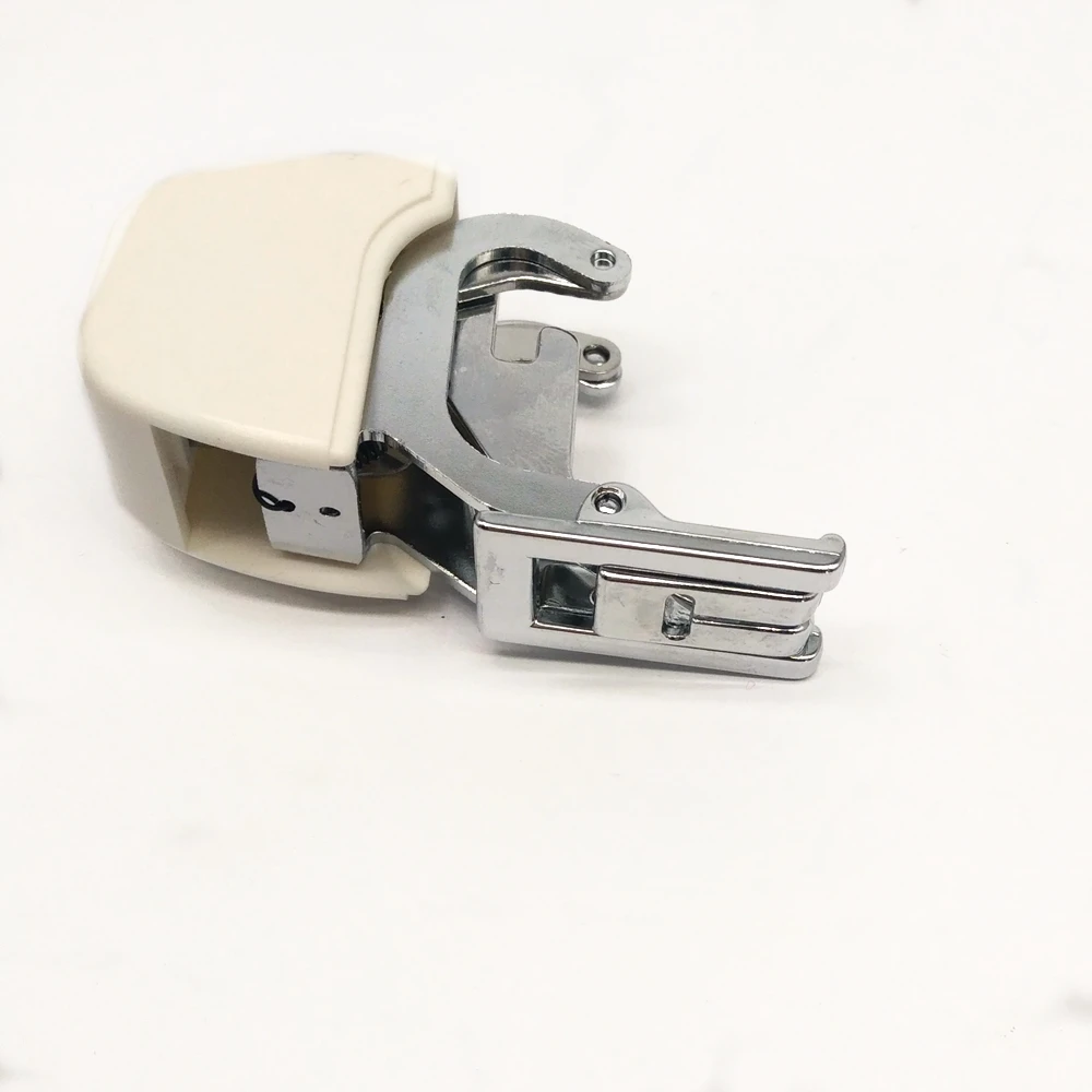 high shank Plaid Matcher walking foot no teeth For Elna Kenmore Nelco Pfaff RWA2
high shank Plaid Matcher walking foot no teeth For Elna Kenmore Nelco Pfaff RWA2