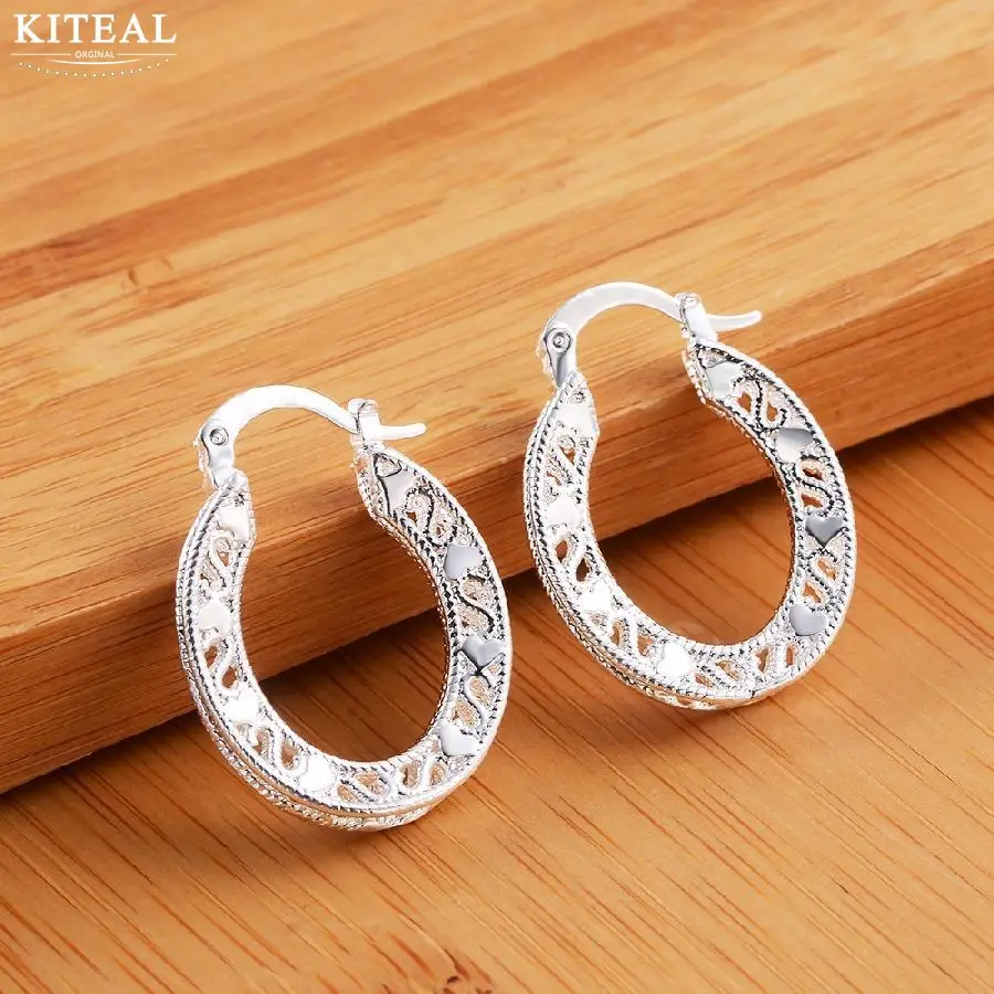 KITEAL Newest Fashion Vintage Women's Hollow Out Hoop Earrings For Women Party Dance Charming Jewelry Accessories
KITEAL Newest Fashion Vintage Women's Hollow Out Hoop Earrings For Women Party Dance Charming Jewelry Accessories