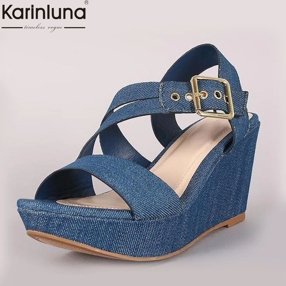 INS big size 43 Leisure denim customize Wedges Shoes Women 2019 Summer Sandals casual Platform High Heels Shoes Woman sandals
INS big size 43 Leisure denim customize Wedges Shoes Women 2019 Summer Sandals casual Platform High Heels Shoes Woman sandals