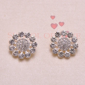 (J0054) 27mm diameter metal rhinestone button, with loop at back, silver plating,100pcs/lot
(J0054) 27mm diameter metal rhinestone button, with loop at back, silver plating,100pcs/lot