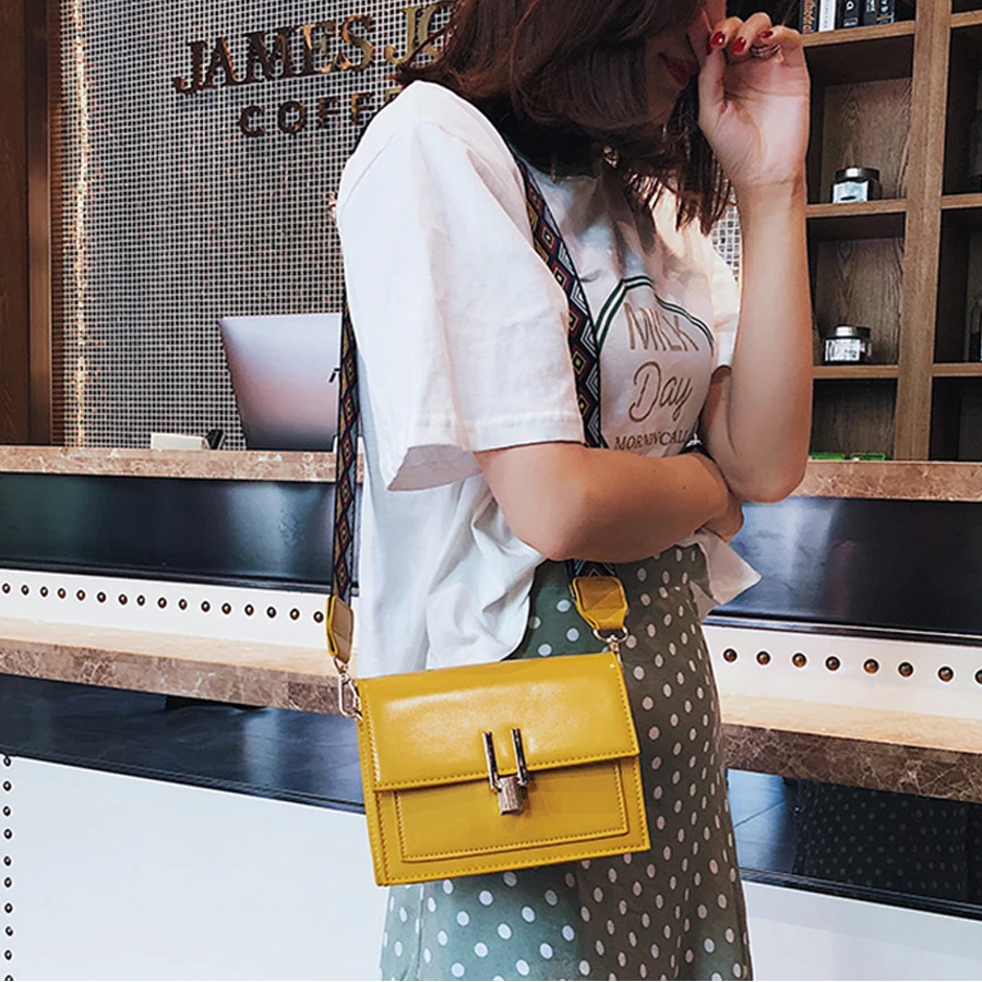 Print Width Belt Messenger Bags Women Handbags Casual Solid Pu Leather Crossbody Bags For Women Mini Small Flap Bag Girls Bolsa
Print Width Belt Messenger Bags Women Handbags Casual Solid Pu Leather Crossbody Bags For Women Mini Small Flap Bag Girls Bolsa