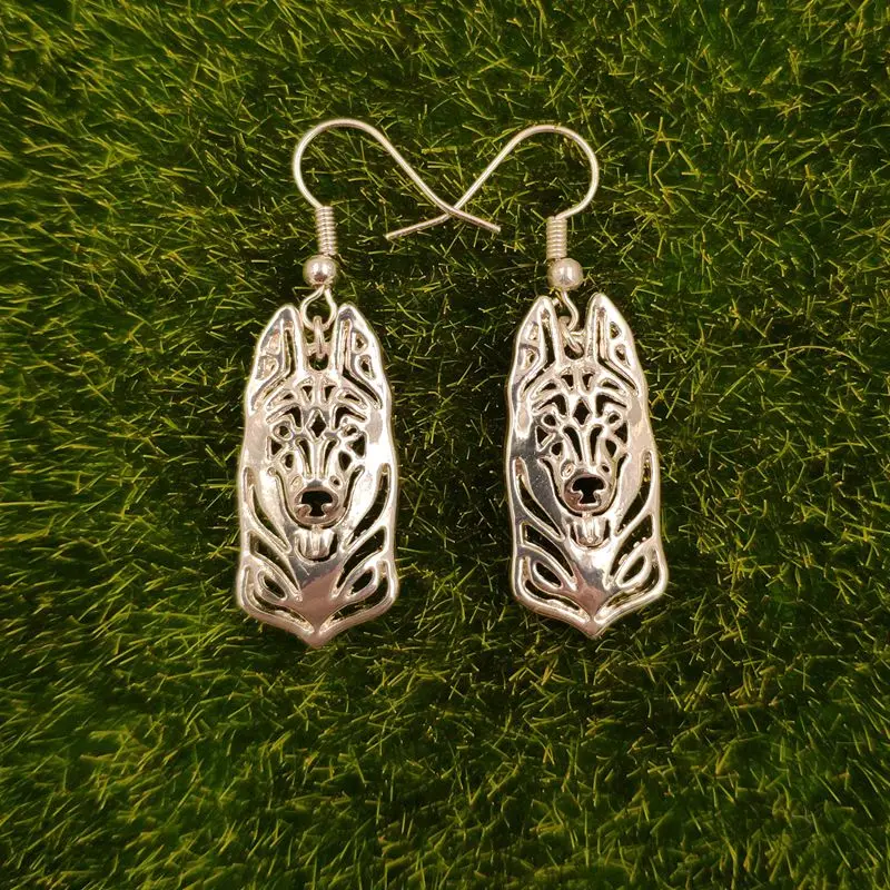 2018 Belgian Malinois Dog Animal 3 Colors Drop Earrings Golden Silver Kawaii Funny Summer For Women Girls Woman Ladies E149
2018 Belgian Malinois Dog Animal 3 Colors Drop Earrings Golden Silver Kawaii Funny Summer For Women Girls Woman Ladies E149