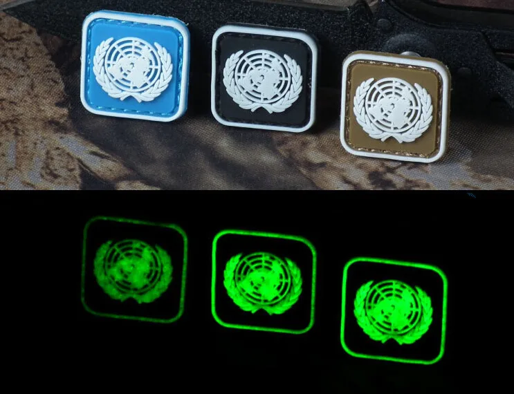 PVC United Nations Badge Fluorescent 3D UN Hook Glow In Dark Tactical Badge Noctilucent Combat Armband Luminescent Badge 3pcs
PVC United Nations Badge Fluorescent 3D UN Hook Glow In Dark Tactical Badge Noctilucent Combat Armband Luminescent Badge 3pcs